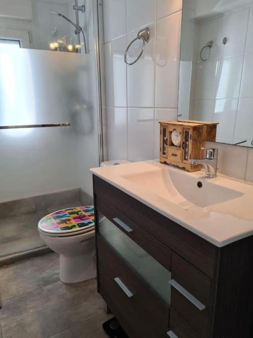 A Un Paso De La Playa, Amplio Apartamento Хихон Экстерьер фото